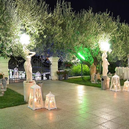 Parco Degli Ulivi Hotel Mirabella Imbaccari Exterior photo